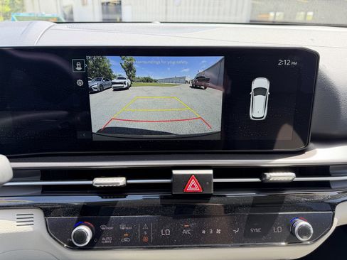 Used 2026 Kia Sportage EX image 16