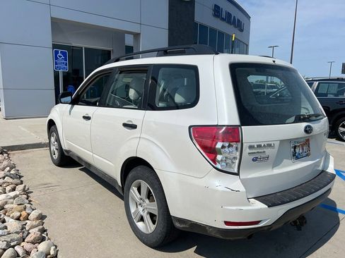 Used 2010 Subaru Forester 2.5X AWD/4WD image 12