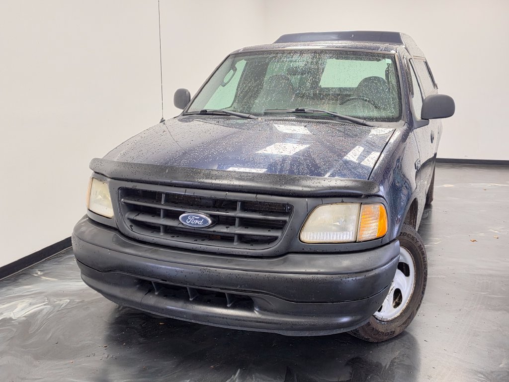 Used 2003 Ford F150 XL RWD image 3