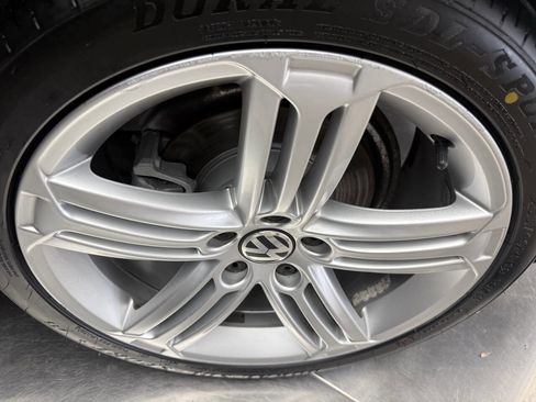 Used 2015 Volkswagen CC R-Line FWD image 29