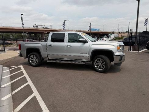 Used 2015 GMC Sierra 1500 SLT w/ SLT Crew Cab Value Package RWD image 22