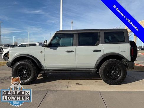 Certified 2024 Ford Bronco Wildtrak image 9