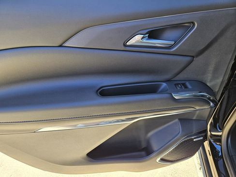 New 2026 Chevrolet Traverse High Country image 9