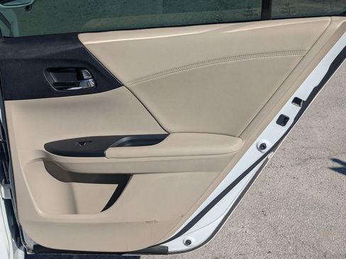 Used 2013 Honda Accord EX-L image 37