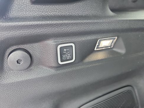 New 2026 Jeep Grand Cherokee L Limited image 15