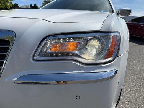 Used 2013 Chrysler 300 C w/ Beats Audio Group image 40