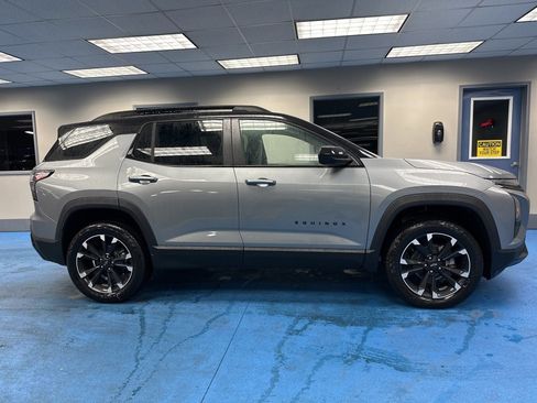 New 2026 Chevrolet Equinox RS w/ Convenience Package III image 2