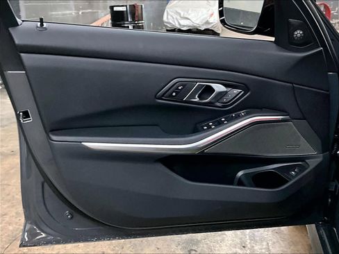 Used 2026 BMW M340i xDrive w/ Premium Package image 26