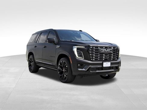 Used 2025 GMC Yukon Denali Ultimate AWD/4WD image 1