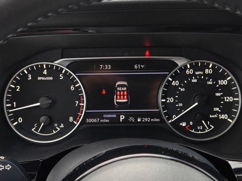 Used 2025 Nissan Pathfinder SL FWD image 21