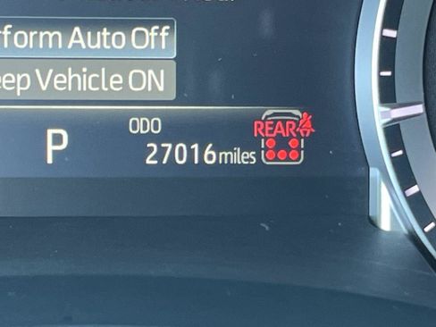 Used 2024 Toyota Highlander XSE image 27