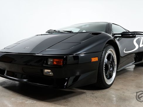 Used 1998 Lamborghini Diablo SV image 8