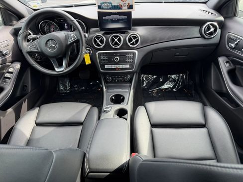 Used 2018 Mercedes-Benz GLA 250 image 8