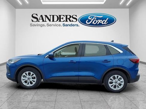 Used 2023 Ford Escape Active w/ Tech Pack #2 image 4