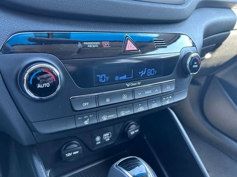 Used 2016 Hyundai Tucson Limited FWD image 25