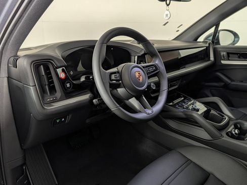 New 2026 Porsche Cayenne AWD/4WD image 4