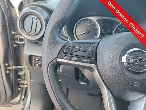 Used 2021 Nissan Kicks S image 23