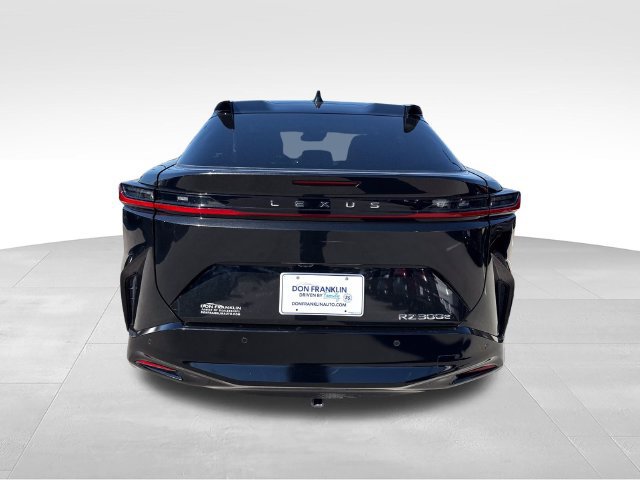 Used 2024 Lexus RZ 300e Premium w/ Accessory Package (2T) FWD image 4