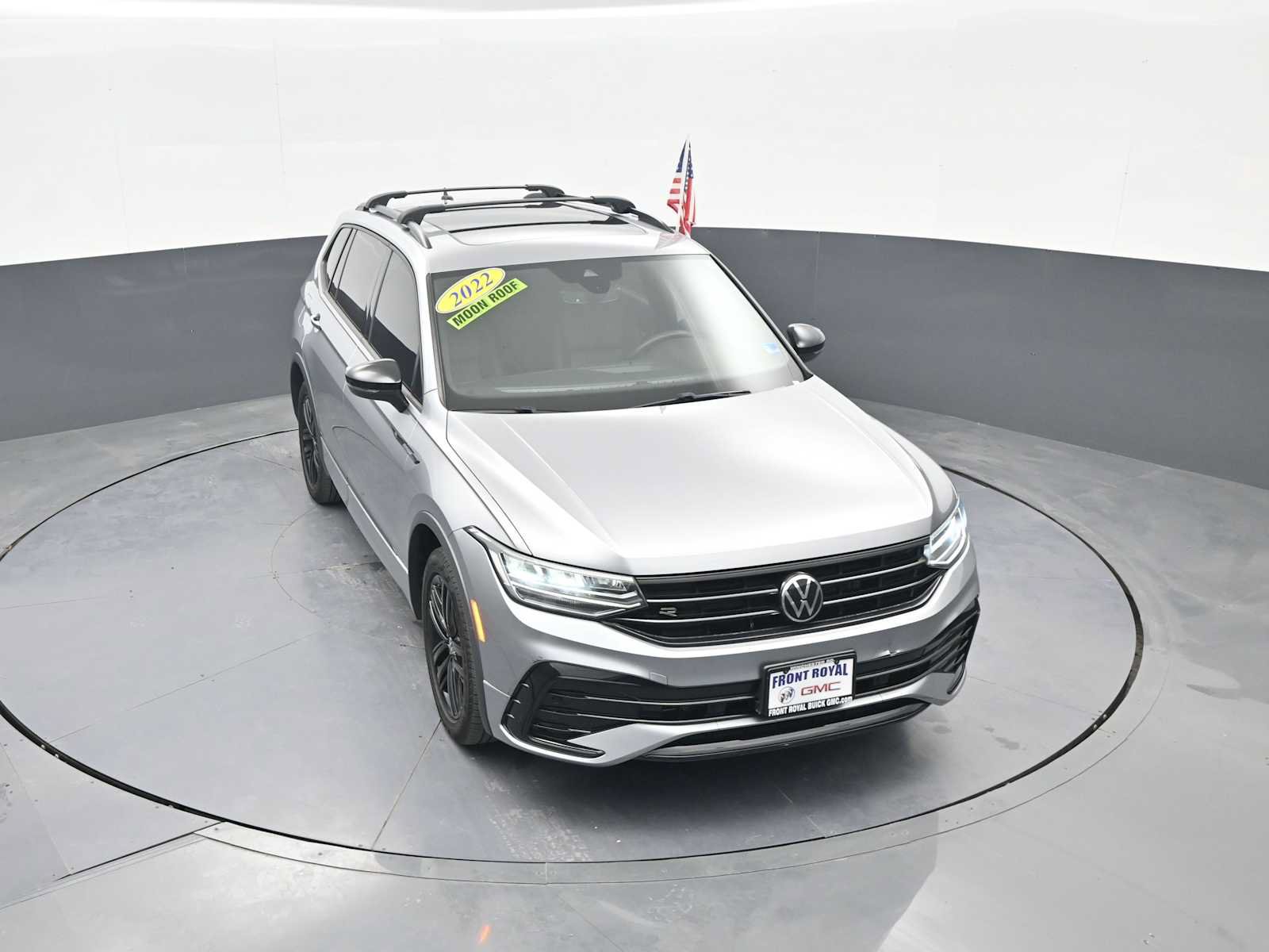 Used 2022 Volkswagen Tiguan SE R-Line AWD/4WD image 34