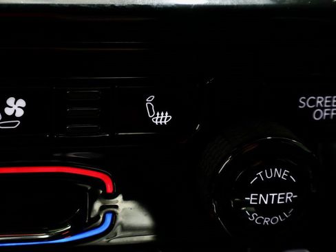 Used 2022 Jeep Grand Cherokee Trailhawk image 6