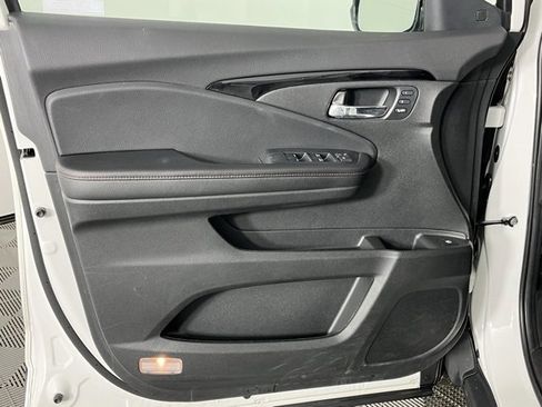 Used 2023 Honda Ridgeline Black Edition image 23