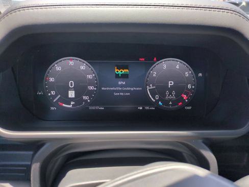 New 2026 Land Rover Defender 130 X-Dynamic SE AWD/4WD image 17