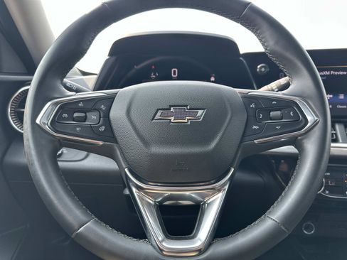 Certified 2024 Chevrolet Trax ACTIV w/ Sunroof Package FWD image 19