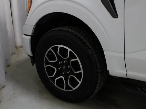 Used 2022 Ford F150 XLT w/ Equipment Group 302A High image 28