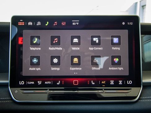 New 2026 Volkswagen Tiguan SE R-Line image 41