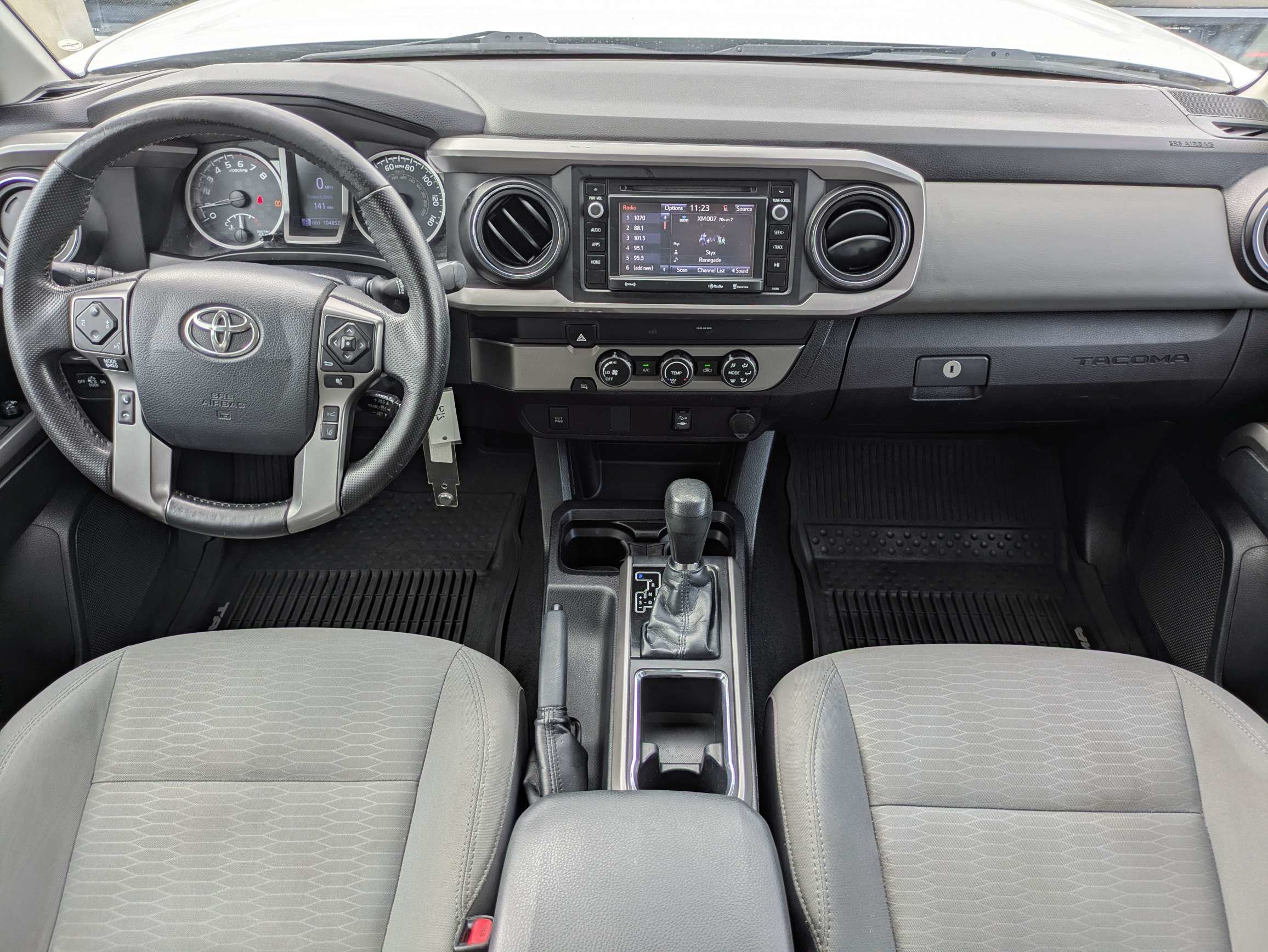 Used 2019 Toyota Tacoma SR5 RWD image 15