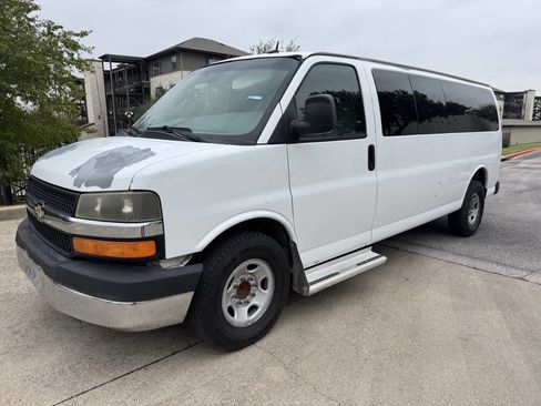 Used 2013 Chevrolet Express 3500 LT w/ LT Preferred Equipment Group image 1