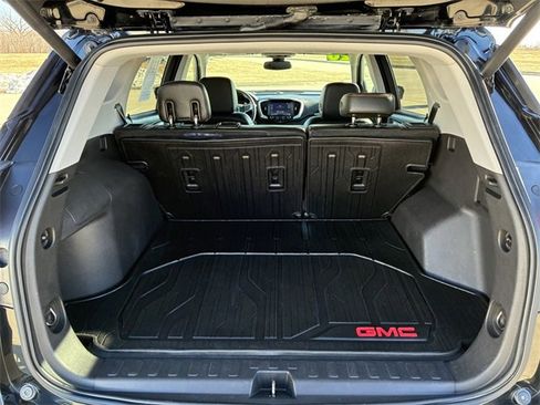 Used 2020 GMC Terrain SLT w/ Preferred Package image 13