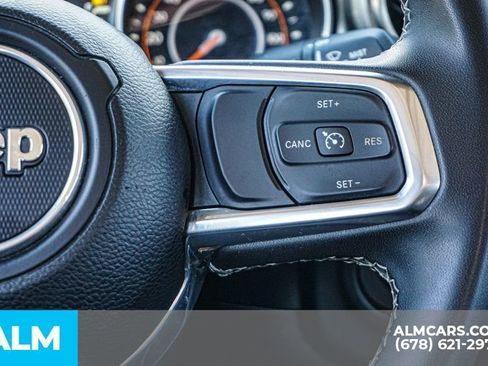 Used 2023 Jeep Gladiator Overland image 30