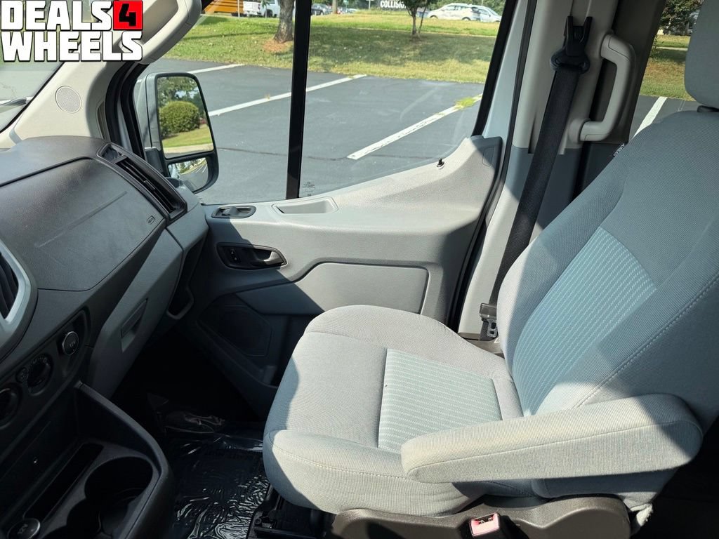 Used 2016 Ford Transit 350 XLT RWD image 30