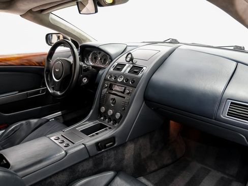 Used 2006 Aston Martin DB9 Volante image 15