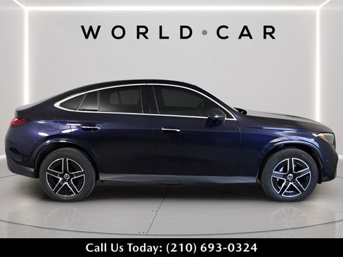Used 2024 Mercedes-Benz GLC 300 4MATIC image 8