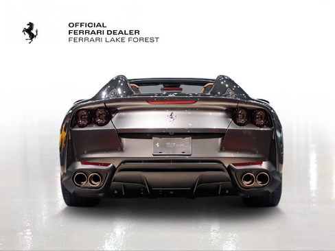 Certified 2022 Ferrari 812 GTS Base image 11