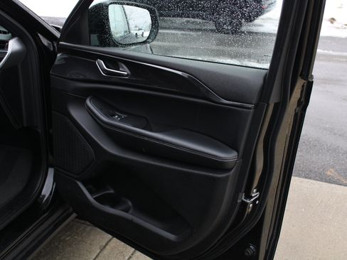 Certified 2023 Jeep Grand Cherokee L Laredo image 12