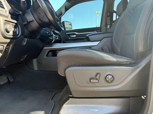 Used 2019 RAM 1500 Big Horn AWD/4WD image 14