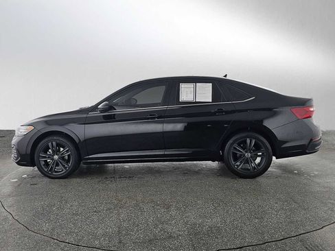 Used 2022 Volkswagen Jetta SE image 6