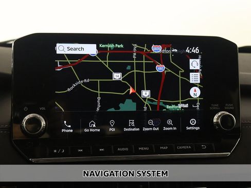 Used 2024 Mitsubishi Outlander SE Black Edition image 3