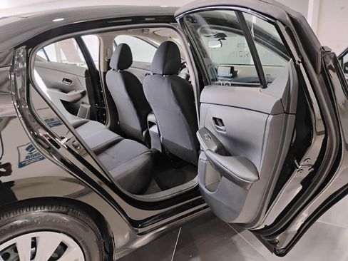 Used 2025 Nissan Sentra S image 10