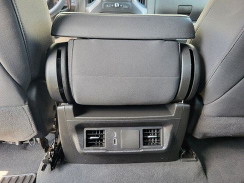 Used 2025 Chevrolet Silverado 1500 Custom Trail Boss AWD/4WD image 27
