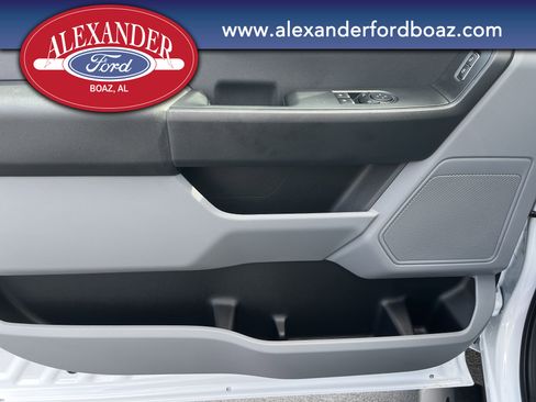 New 2026 Ford F250 XL w/ XL Off-Road Package image 13