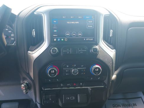 Used 2021 Chevrolet Silverado 1500 LT Trail Boss AWD/4WD image 21