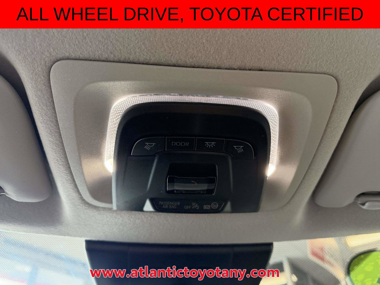 Certified 2024 Toyota Corolla Cross L AWD/4WD image 32