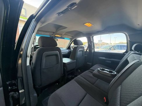 Used 2011 Chevrolet Silverado 1500 LT w/ All-Star Edition AWD/4WD image 18