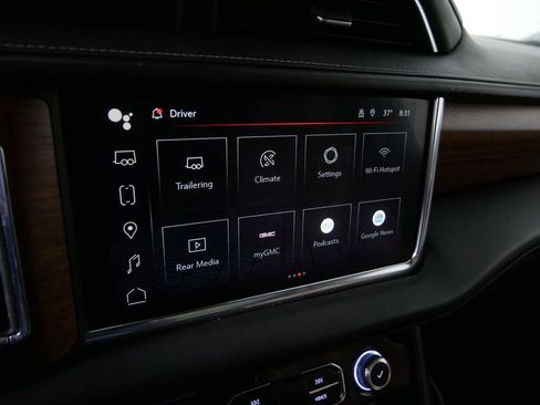 Used 2023 GMC Yukon Denali Ultimate image 34