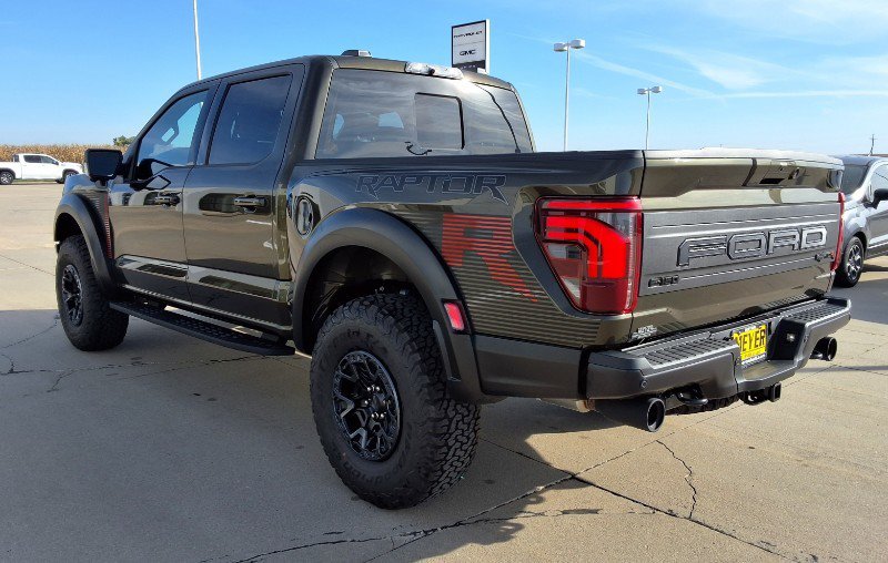 New 2026 Ford F150 Raptor w/ Equipment Group 803A Raptor R AWD/4WD image 6