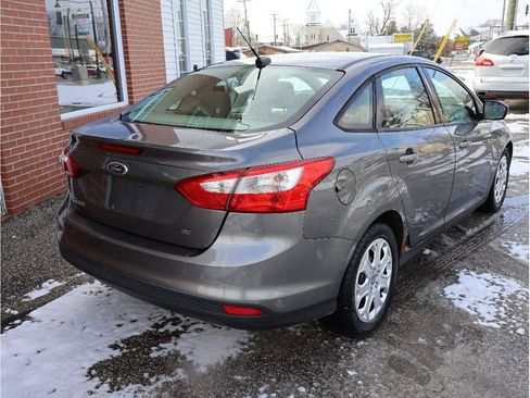 Used 2012 Ford Focus SE image 8